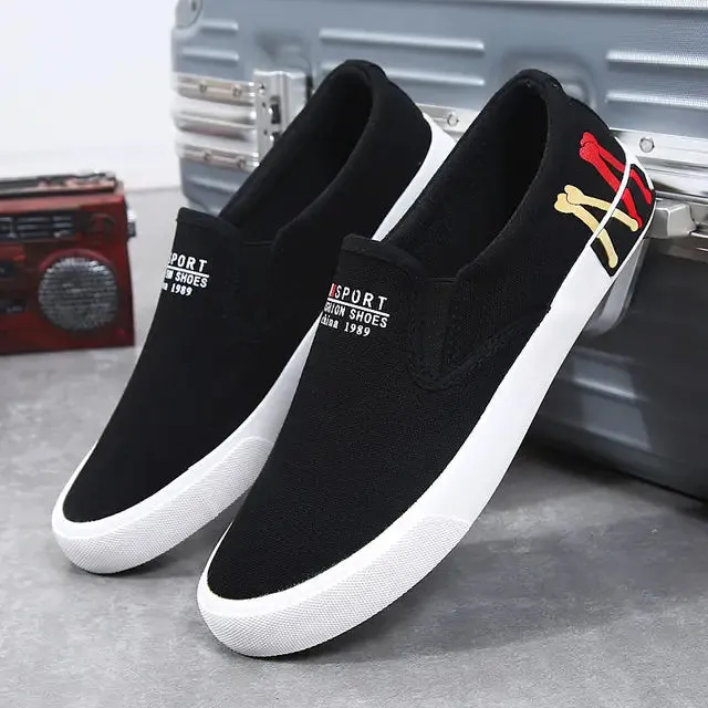 Classic Letter Printed Slip-On Sneakers