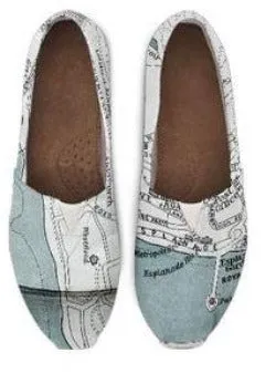 Mikkelsen Casual Flats