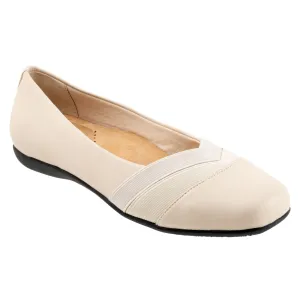 Stella Pump Ivory Slip-ons