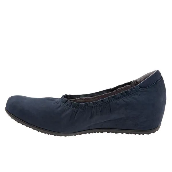 Wish Navy Nubuck Slip-on Shoes